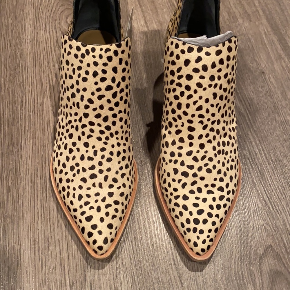 Dolce Vita Sonni Booties Cow Hide Animal Print Leopard Fall Shoes Chic Stylish - Picture 4 of 10